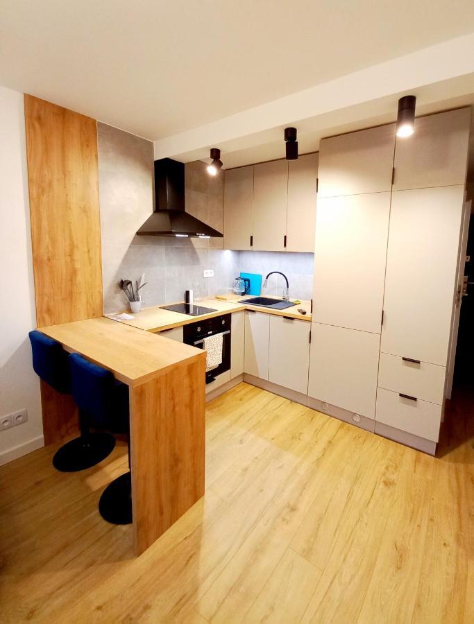 Neoapartments Lotnicza Wroclaw Bagian luar foto